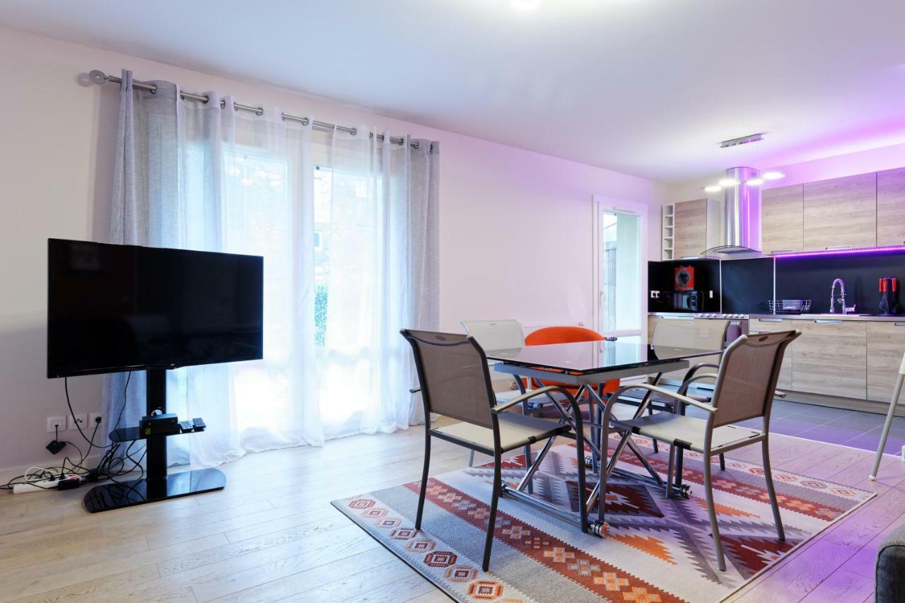 Honfleur - Beautiful 7 People Apartment Bagian luar foto