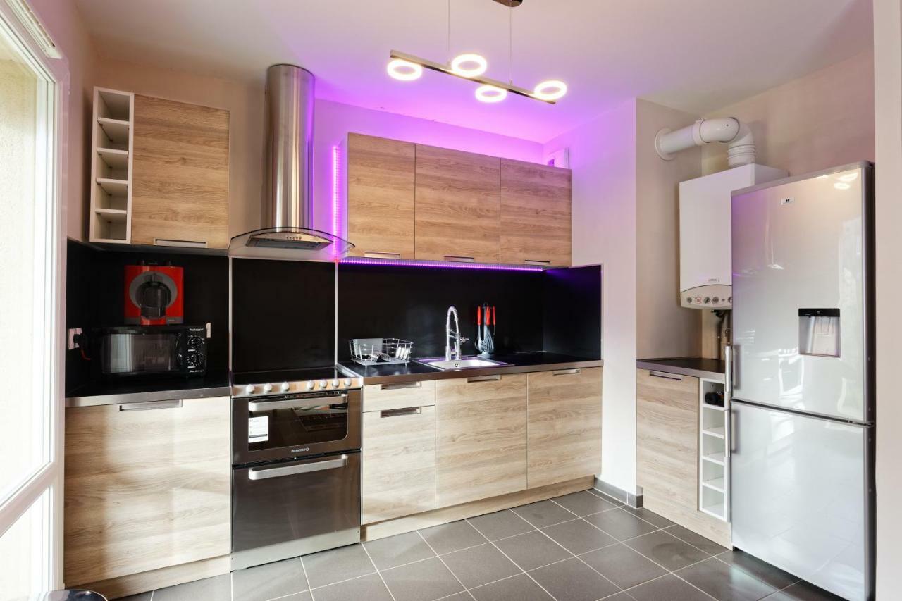 Honfleur - Beautiful 7 People Apartment Bagian luar foto
