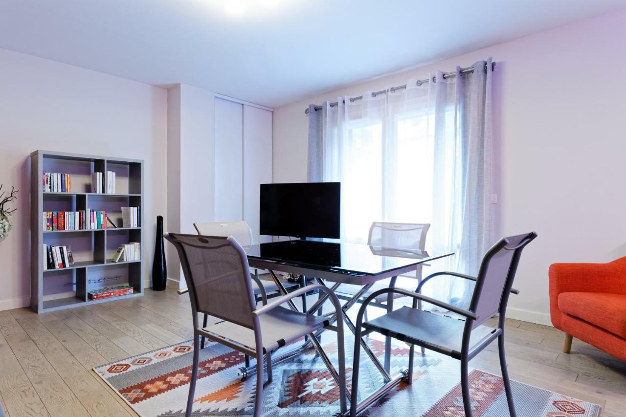 Honfleur - Beautiful 7 People Apartment Bagian luar foto